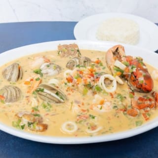 Encocado de Mariscos